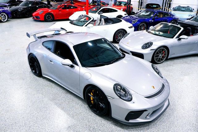 Used 2018 Porsche 911 GT3 image 6