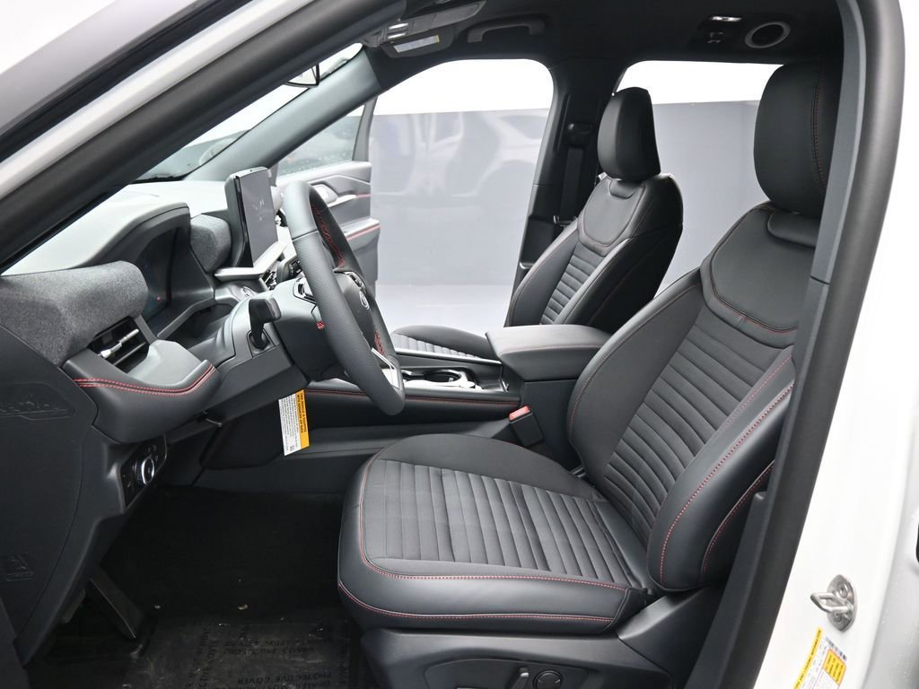 New 2026 Ford Explorer ST-Line image 9