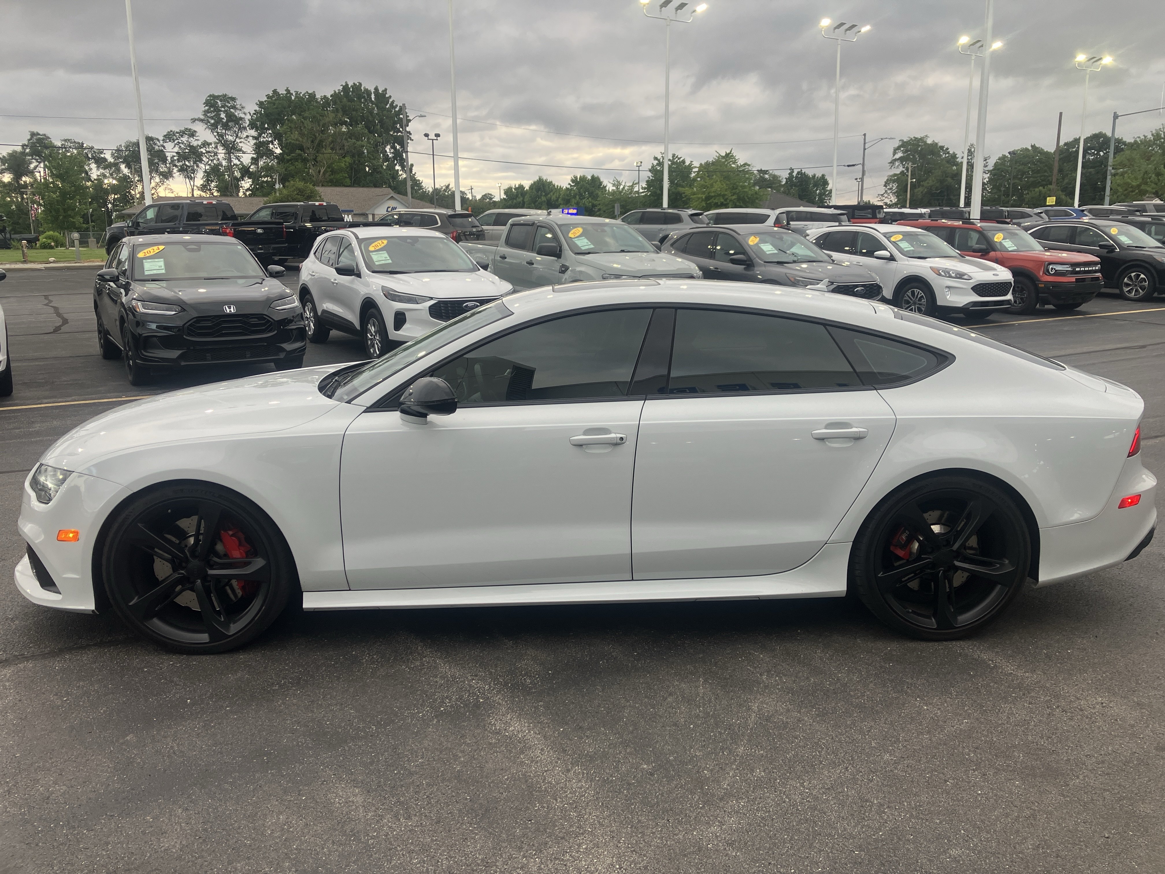 Used 2017 Audi RS 7 Prestige AWD/4WD image 4