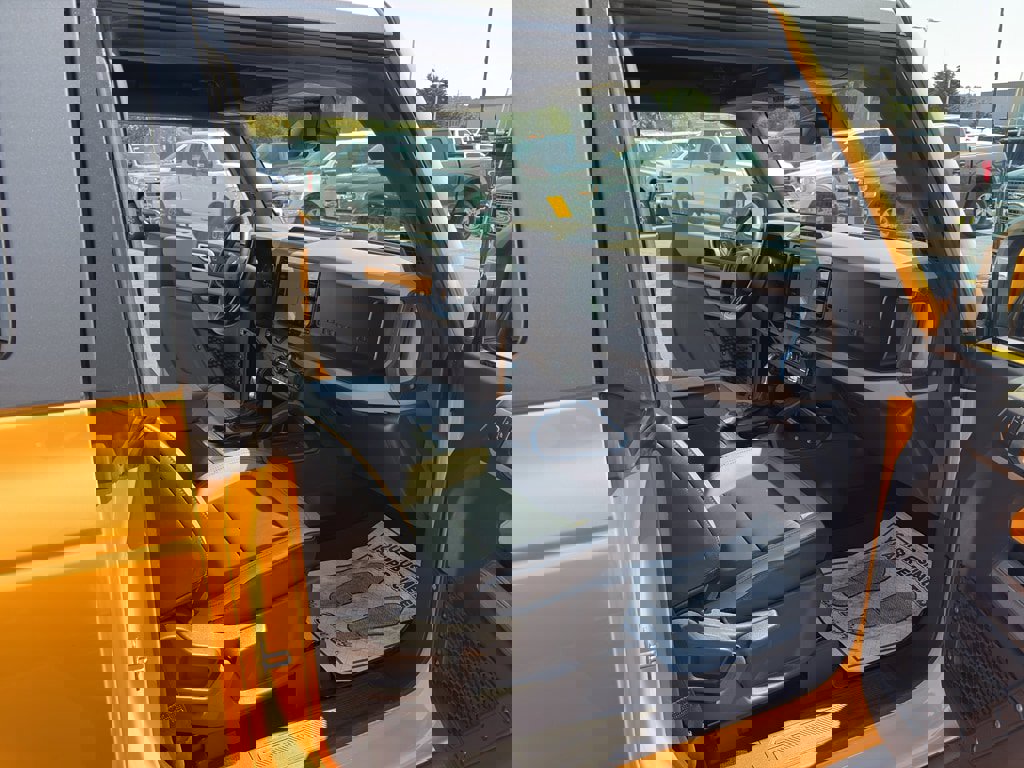 Used 2022 Ford Bronco Wildtrak image 26