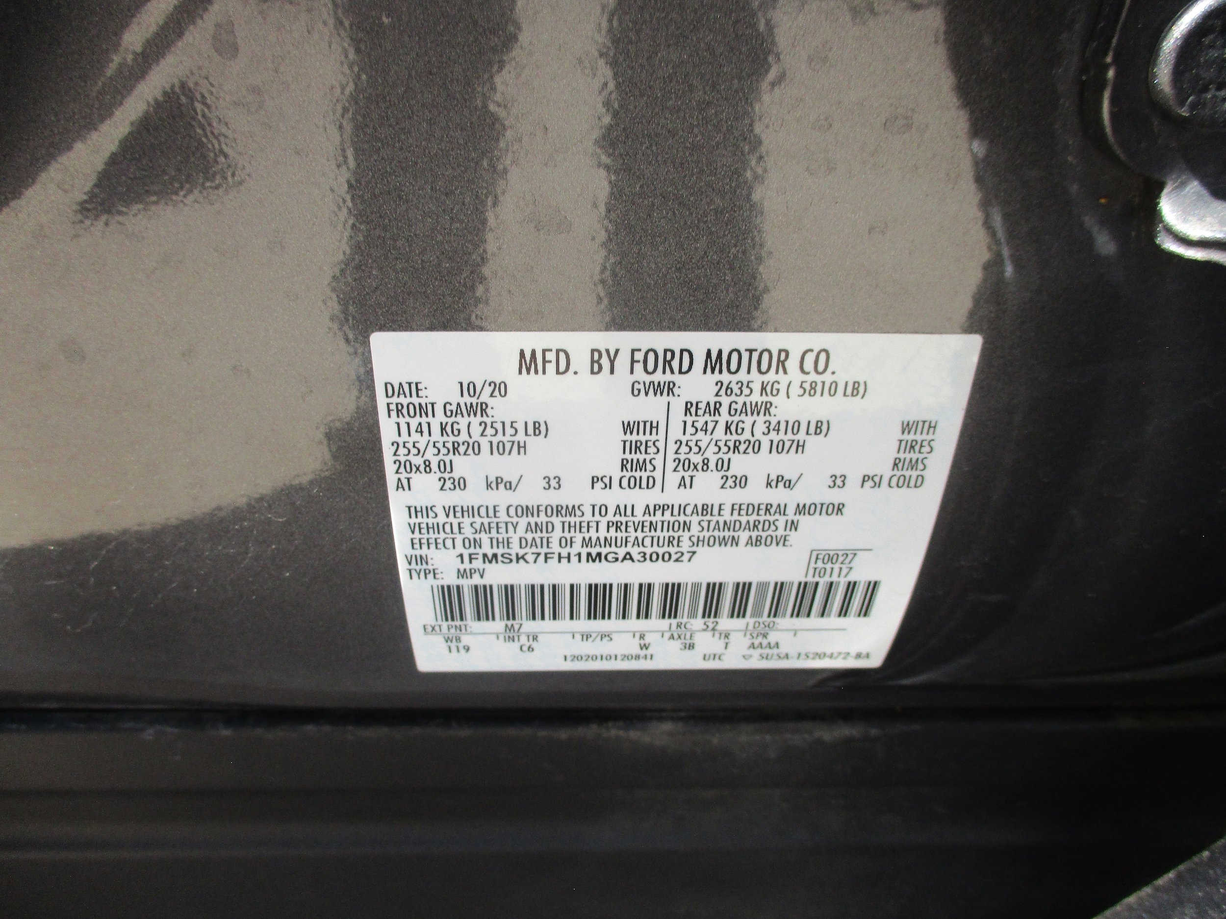 Used 2021 Ford Explorer Limited w/ Equipment Group 301A RWD image 26