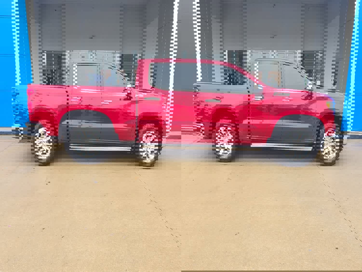 Used 2024 Chevrolet Silverado 1500 LTZ w/ Technology Package image 1