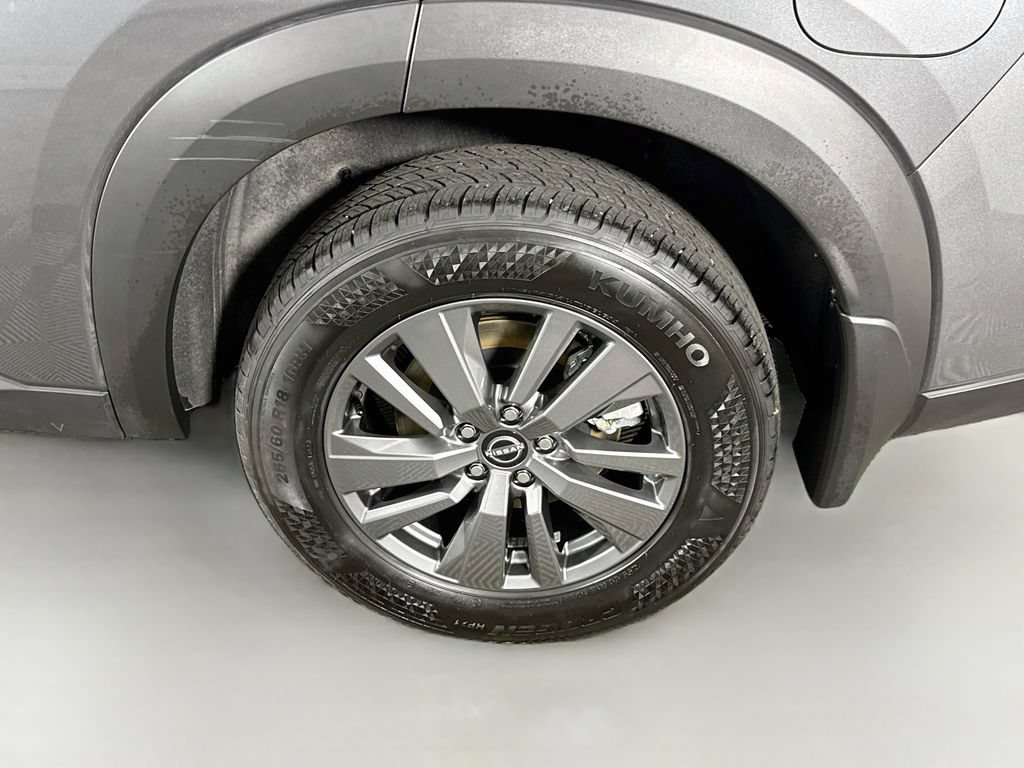 Used 2025 Nissan Pathfinder SV w/ Black Appearance Package AWD/4WD image 37