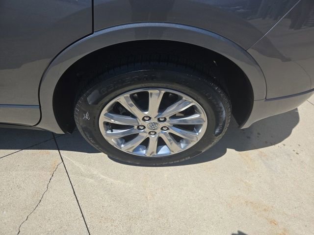 Used 2020 Buick Envision Essence FWD image 15