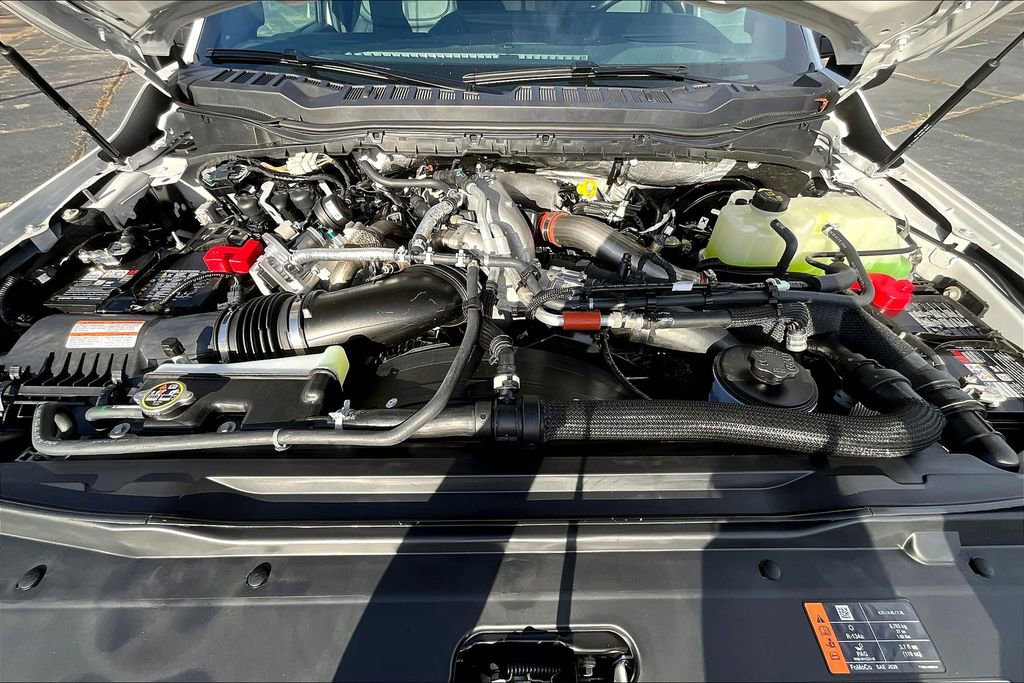 New 2026 Ford F350 4x4 Crew Cab Super Duty image 11