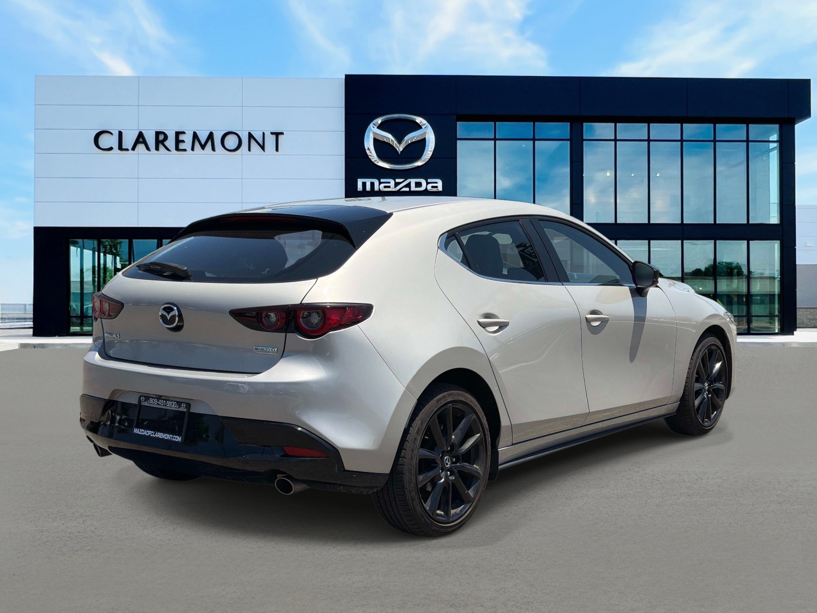 Used 2024 MAZDA MAZDA3 s FWD image 5