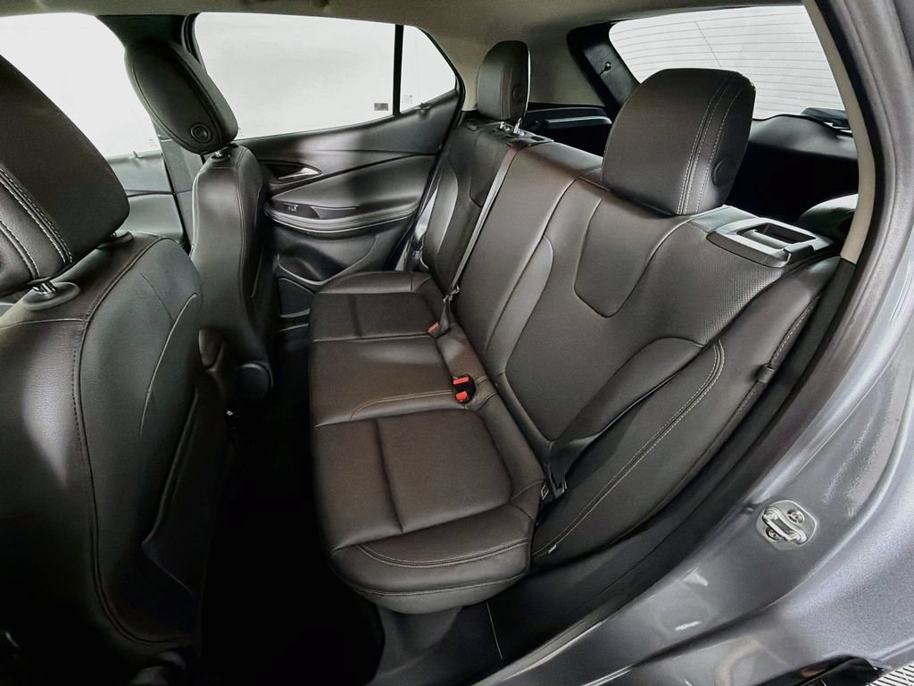Used 2024 Buick Encore GX Sport Touring FWD image 22