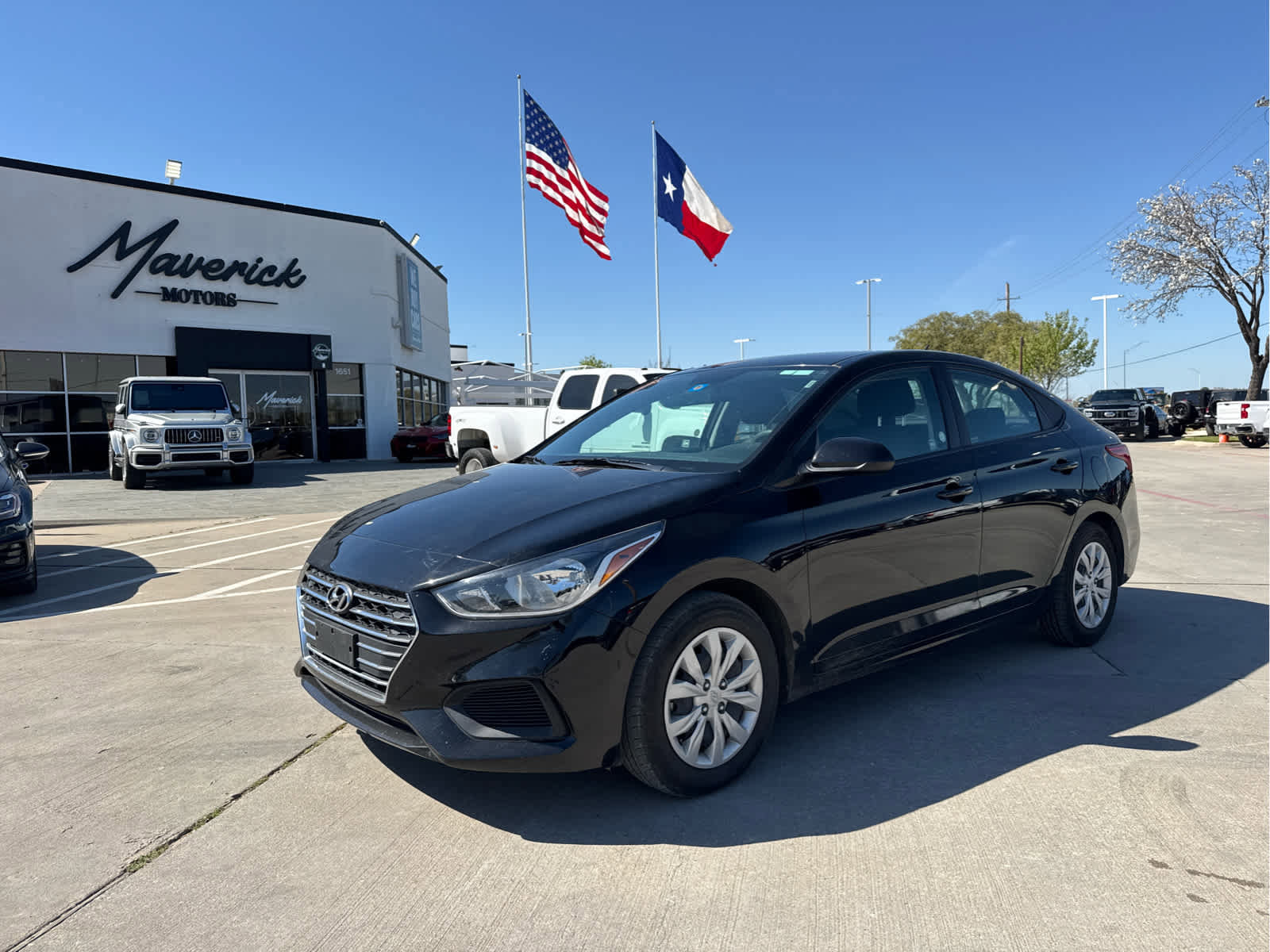 Used 2021 Hyundai Accent SE image 1
