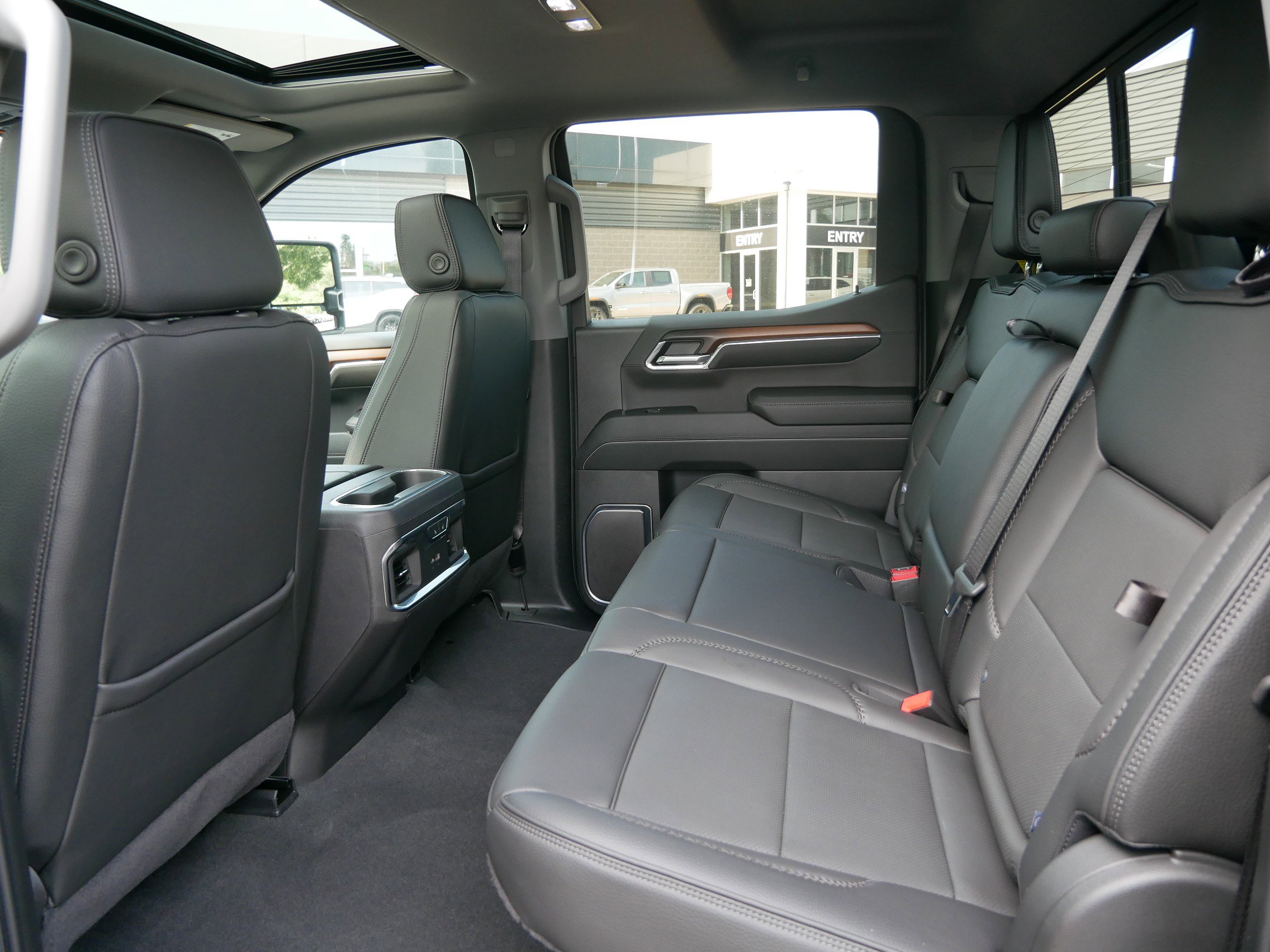 Used 2024 GMC Sierra 1500 Denali w/ Denali Reserve Package image 13