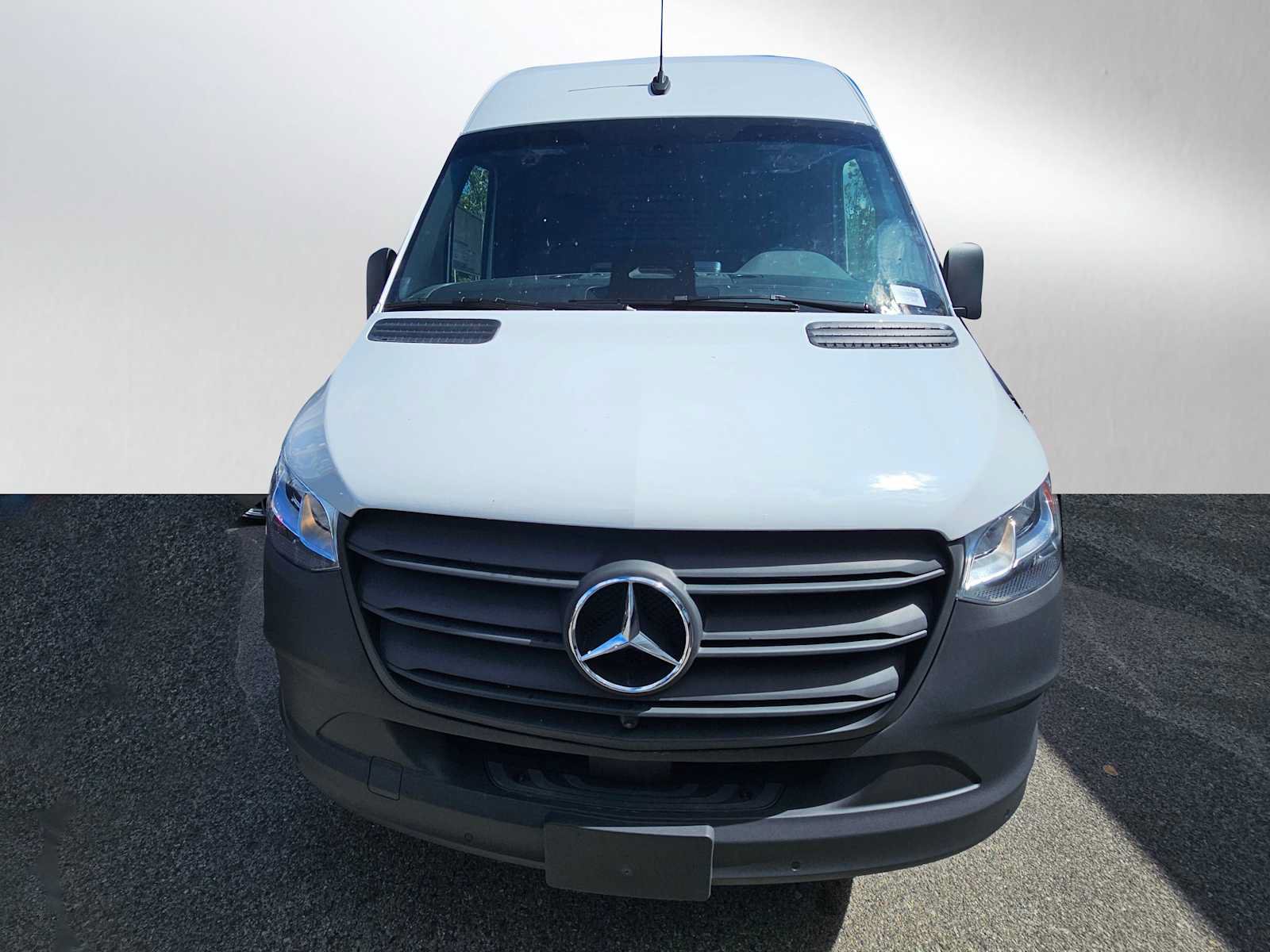 New 2026 Mercedes-Benz Sprinter 2500 image 9