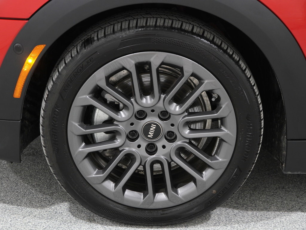 Certified 2025 MINI Cooper S image 21