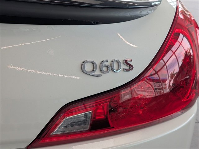 Used 2015 INFINITI Q60 Sport Limited image 12