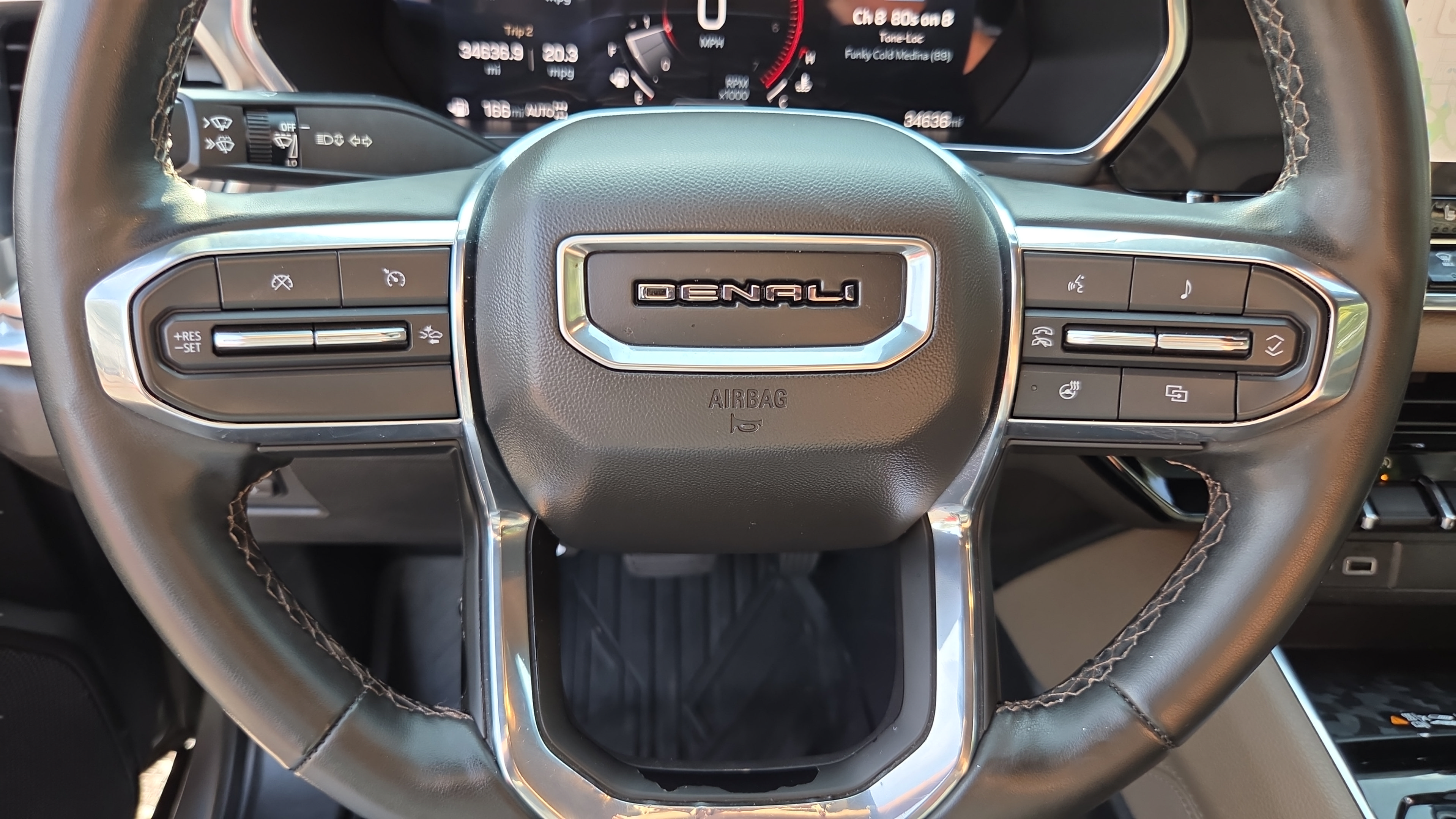 Used 2023 GMC Canyon Denali AWD/4WD image 25