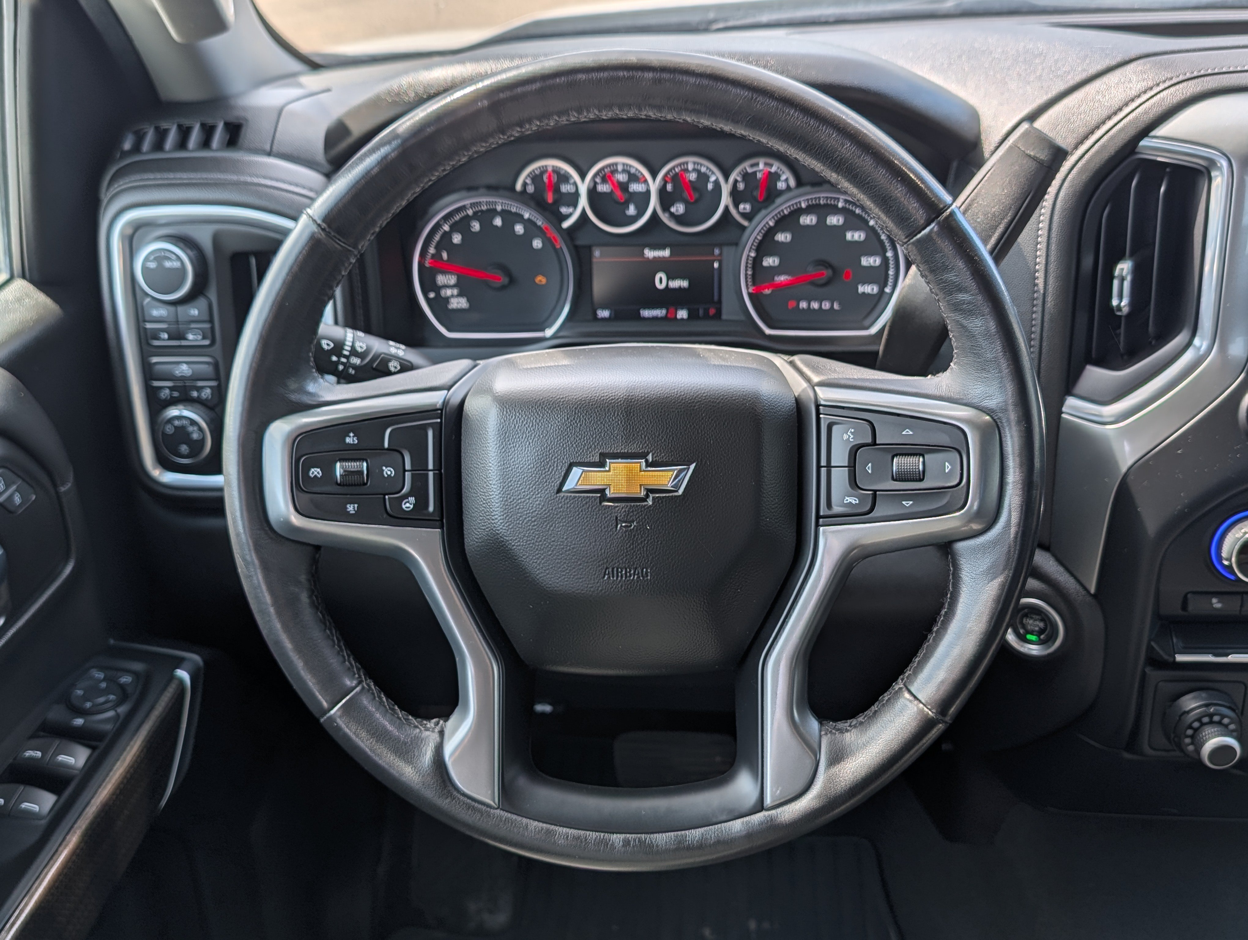 Used 2022 Chevrolet Silverado 1500 LT AWD/4WD image 12