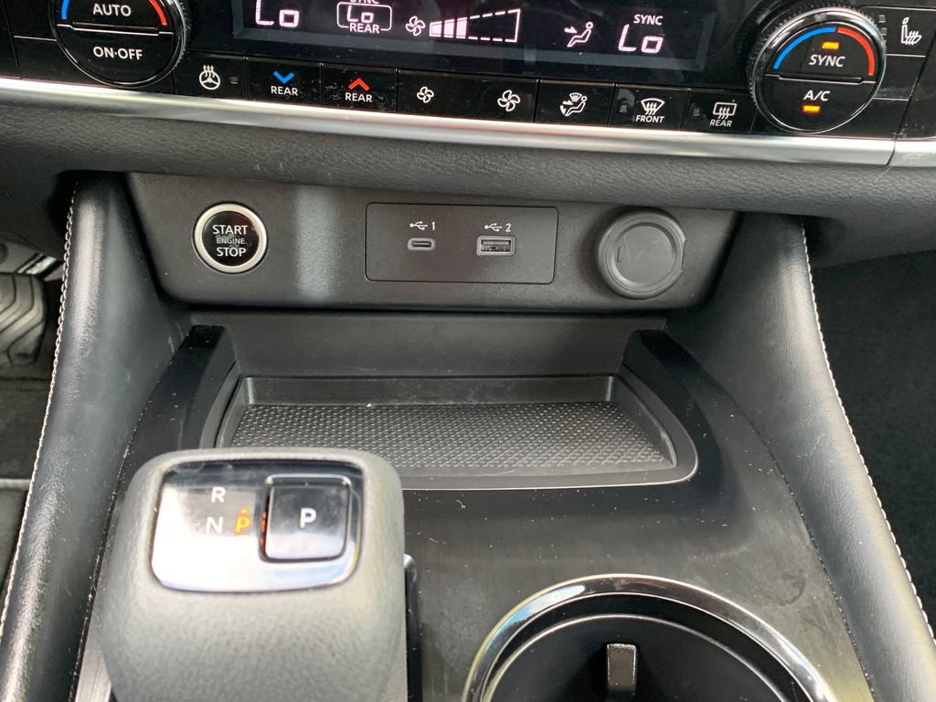 Used 2023 Nissan Rogue SL w/ SL Premium Package FWD image 15