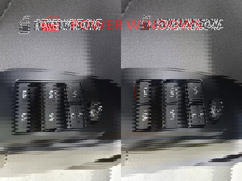 Used 2018 Toyota Camry L image 25