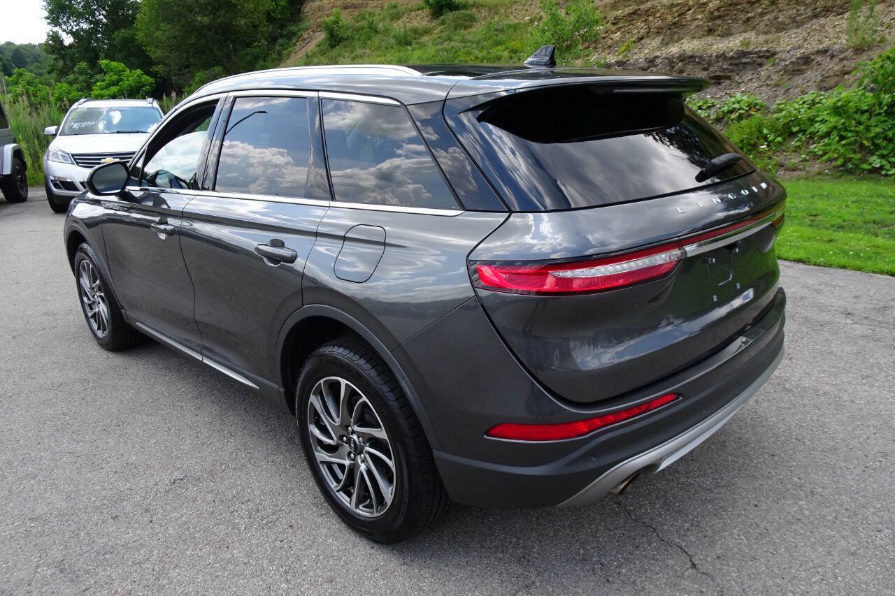 Used 2020 Lincoln Corsair AWD w/ Equipment Group 101A image 8