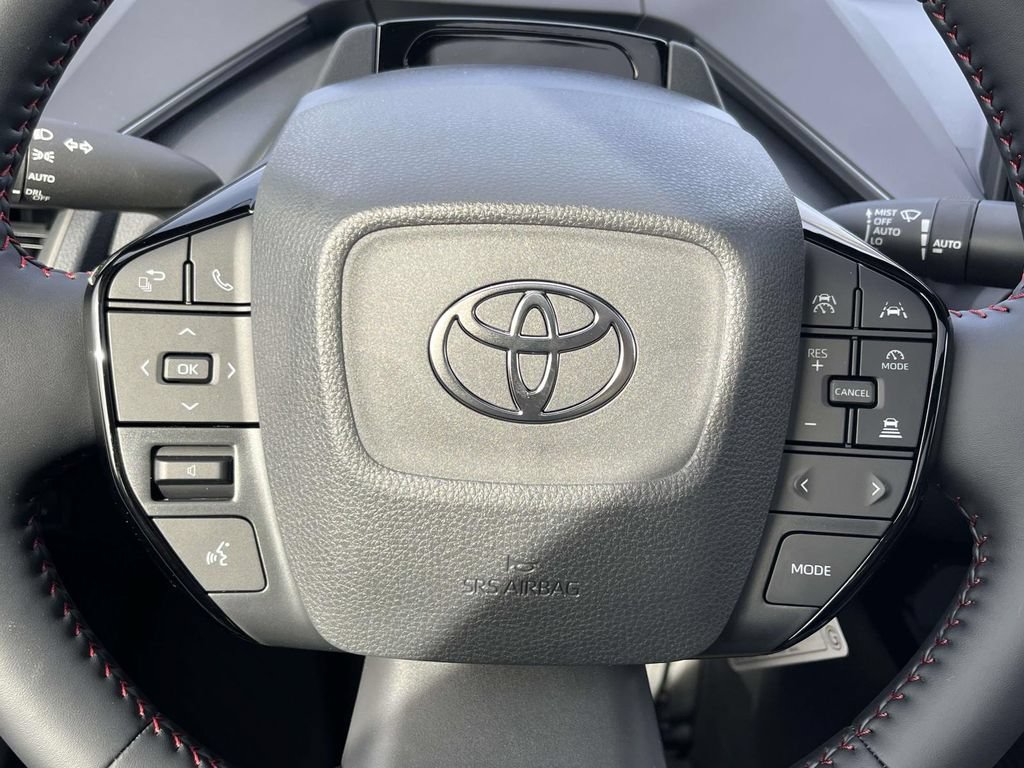 New 2026 Toyota Prius Plug-In Hybrid FWD image 15