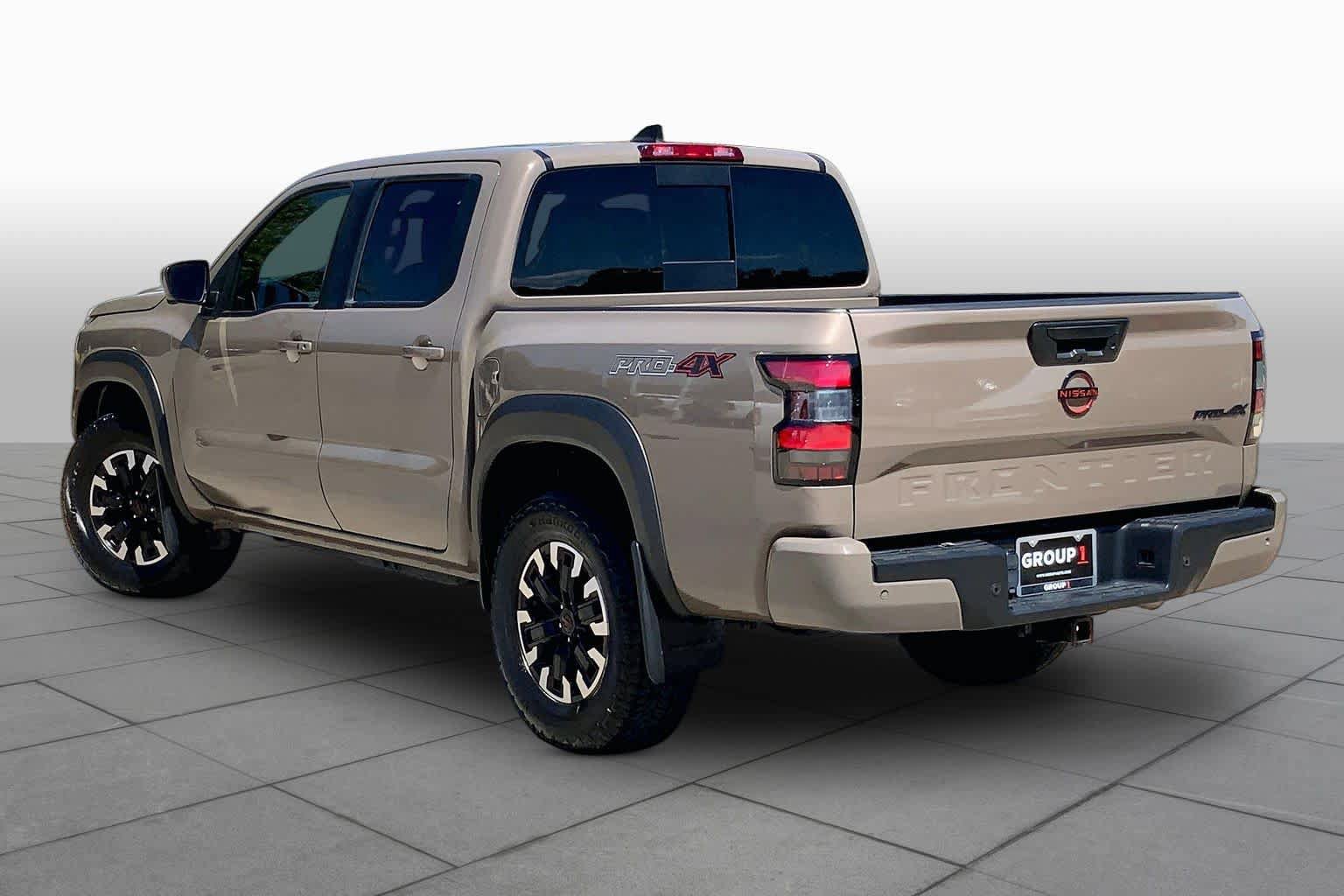 Used 2024 Nissan Frontier PRO-4X w/ Pro Convenience Package AWD/4WD image 12