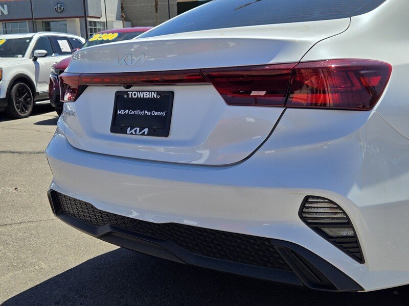 Certified 2024 Kia Forte LXS w/ LXS Technology Package FWD image 6