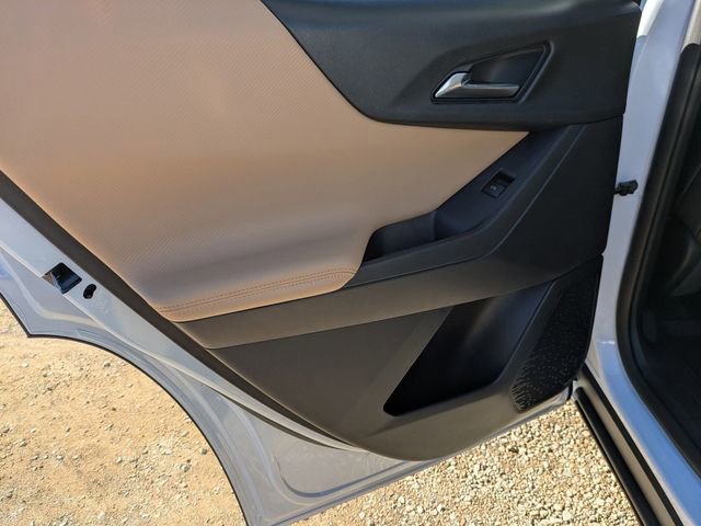 New 2026 Chevrolet Equinox ACTIV image 23