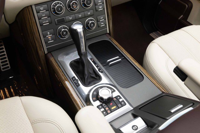 Used 2012 Land Rover Range Rover Autobiography image 22