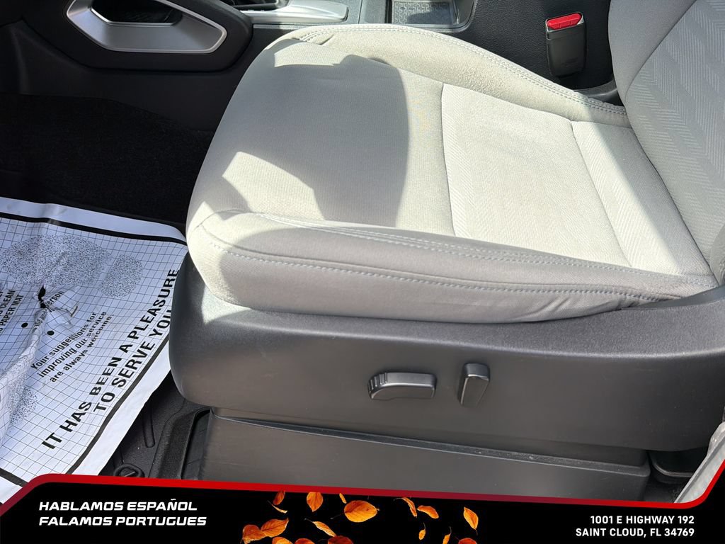 Used 2022 Nissan Frontier SV AWD/4WD image 13