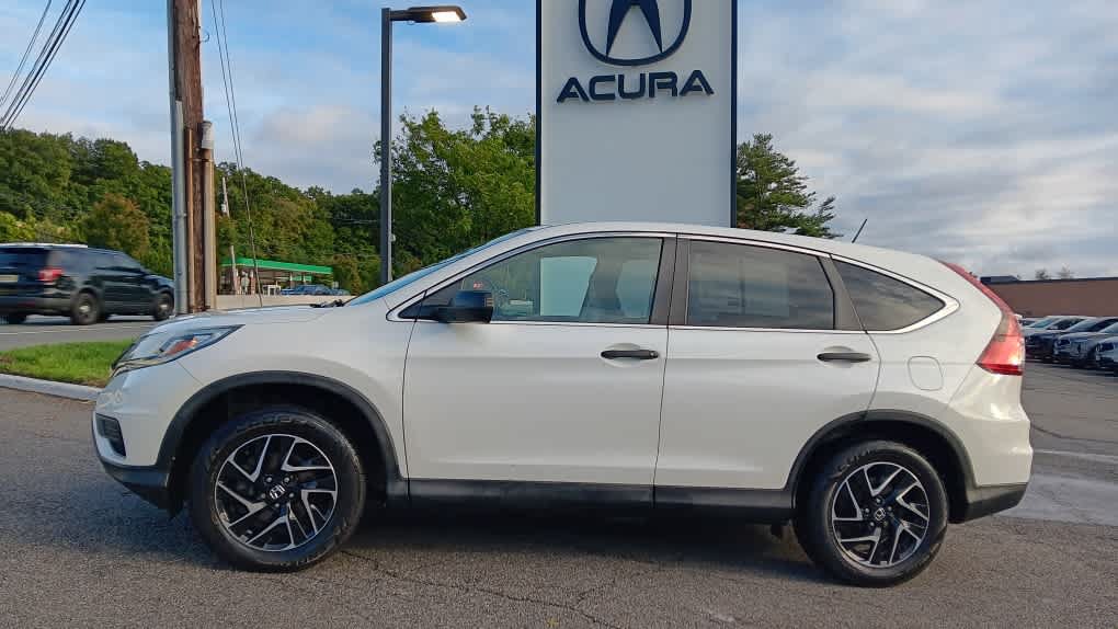 Used 2016 Honda CR-V SE image 2