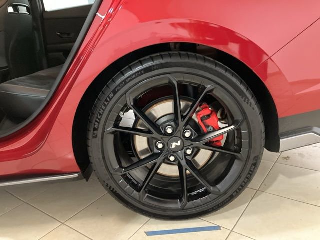 Used 2024 Hyundai Elantra N image 27