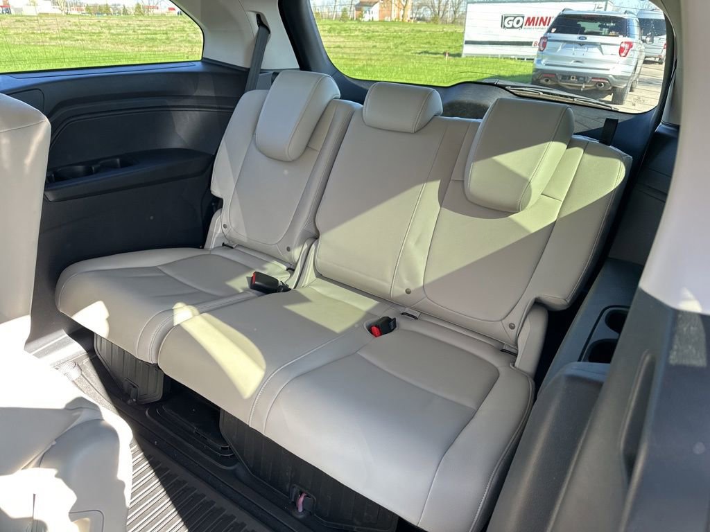 Used 2025 Honda Odyssey EX-L image 14
