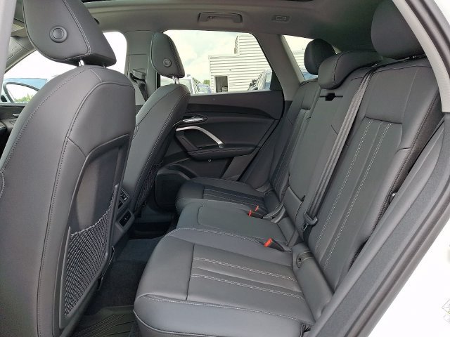 New 2026 Audi Q5 Premium Plus w/ Premium Plus AWD/4WD image 7