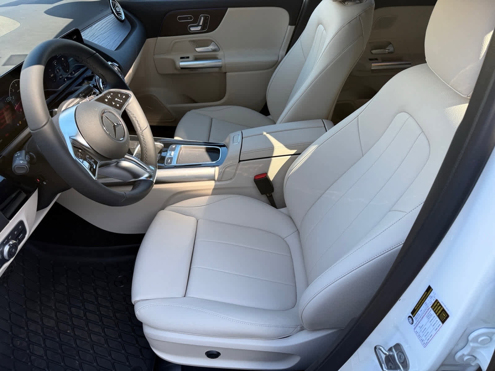 New 2026 Mercedes-Benz GLA 250 GLA 250 image 10