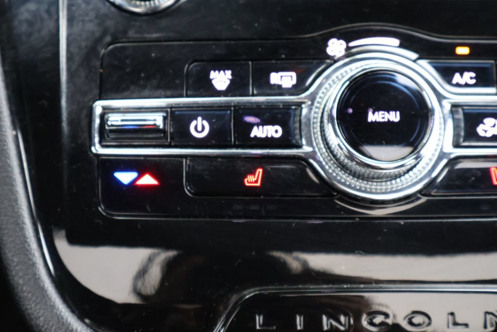 Used 2022 Lincoln Corsair Grand Touring AWD/4WD image 19