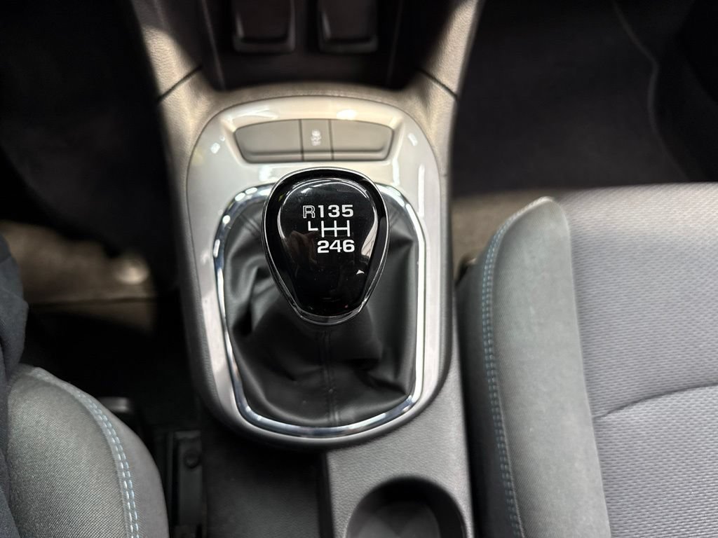 Used 2017 Chevrolet Cruze LT FWD image 24