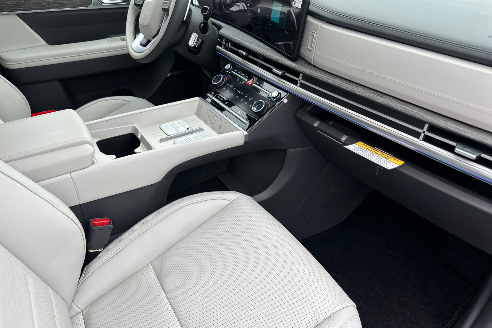 New 2026 Hyundai Santa Fe Calligraphy image 16