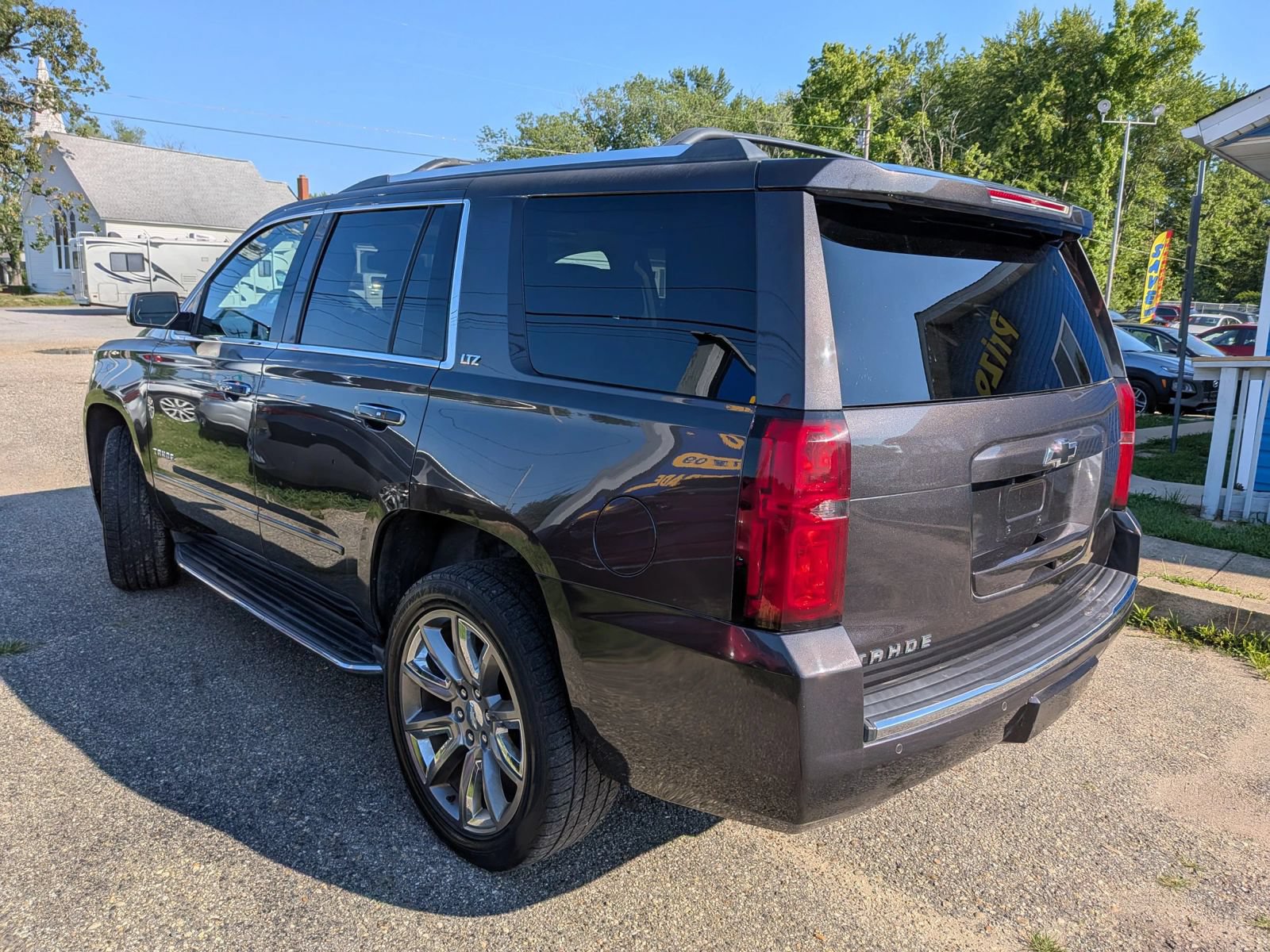 Used 2016 Chevrolet Tahoe LTZ RWD image 4
