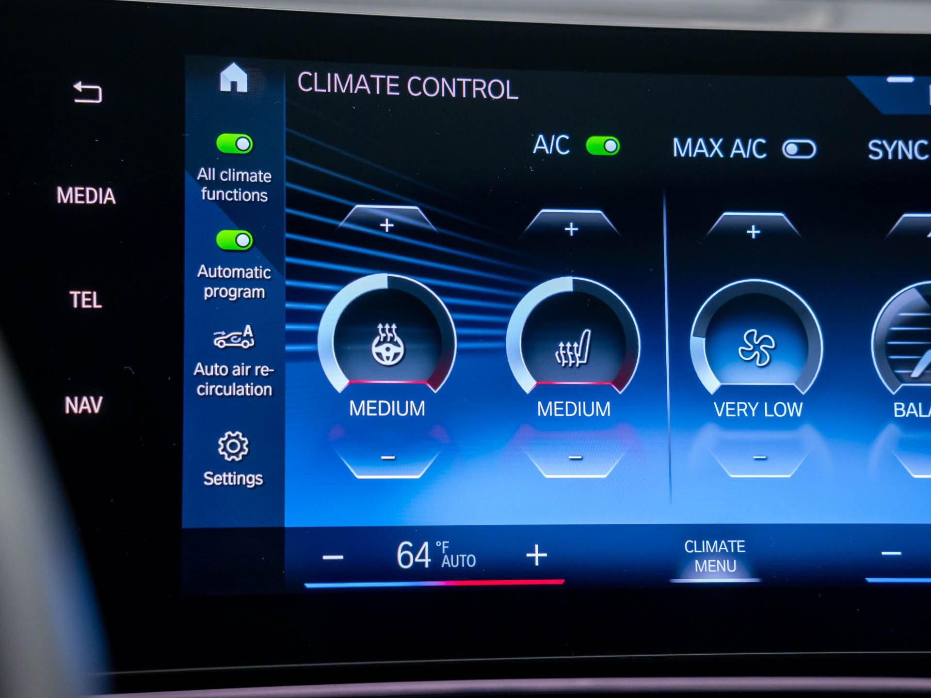 Certified 2023 BMW X1 xDrive28i w/ Premium Package image 27