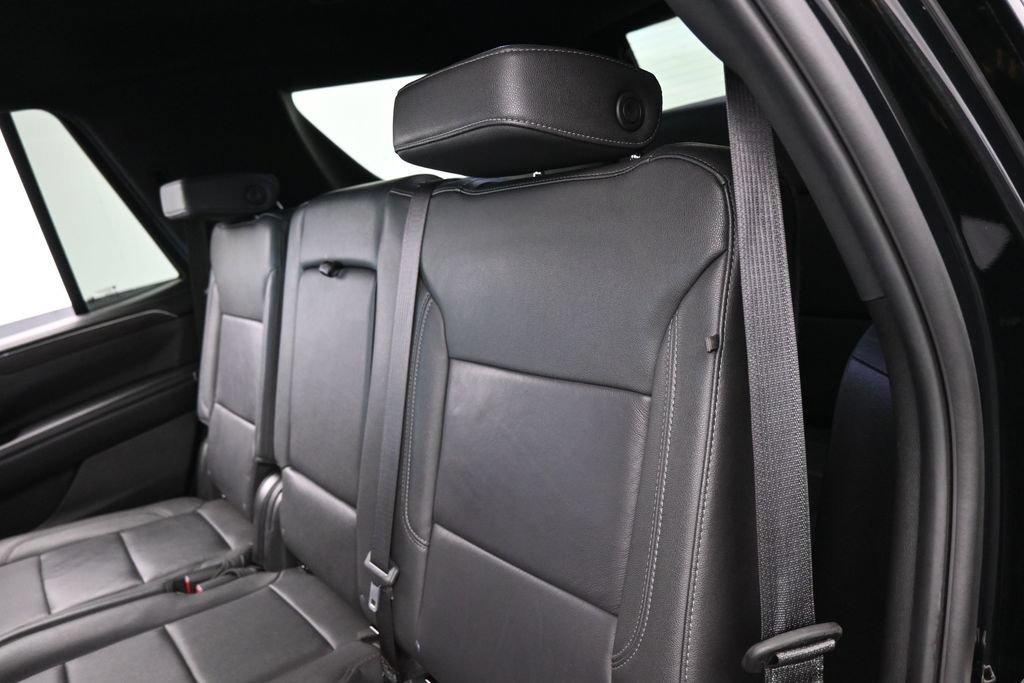 Used 2024 Chevrolet Tahoe LT AWD/4WD image 31