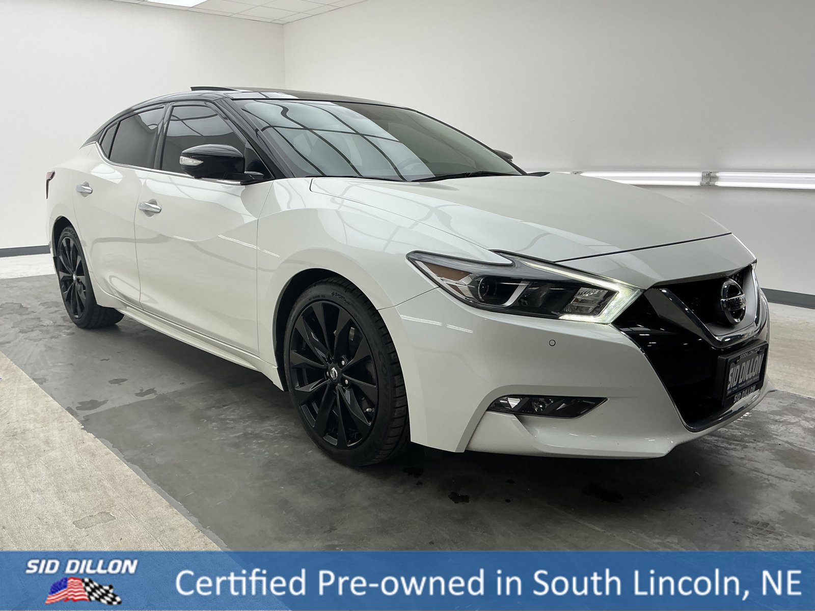 Used 2016 Nissan Maxima Platinum image 3