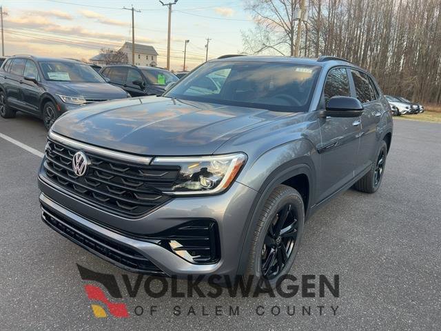 New 2025 Volkswagen Atlas Cross Sport SEL R-Line video 1