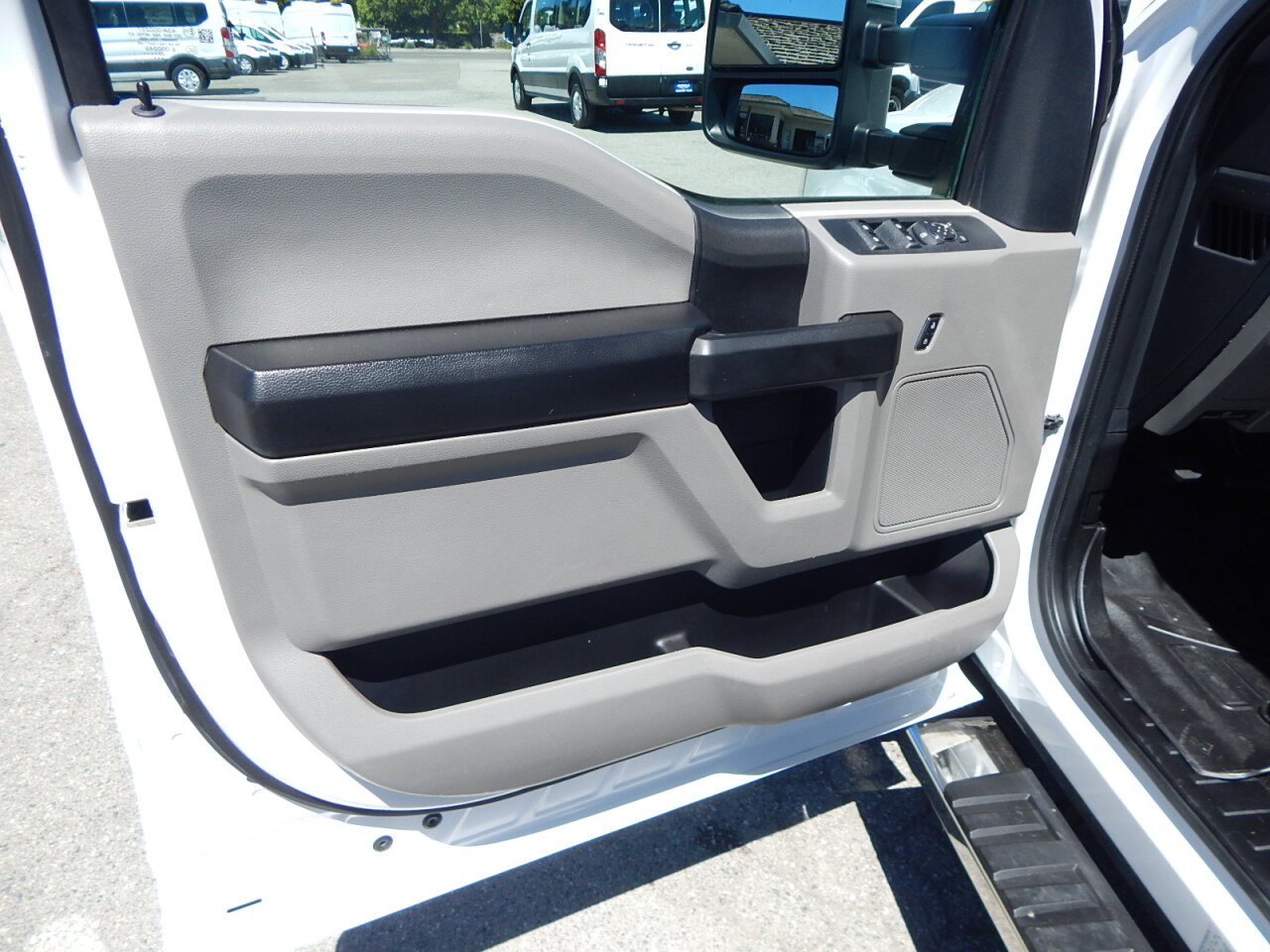 Used 2020 Ford F350 XL w/ Power Equipment Group RWD image 20