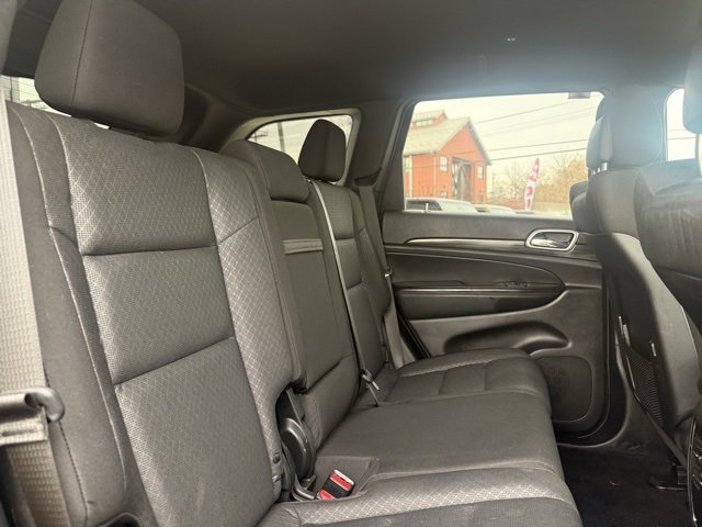 Used 2020 Jeep Grand Cherokee Laredo image 22