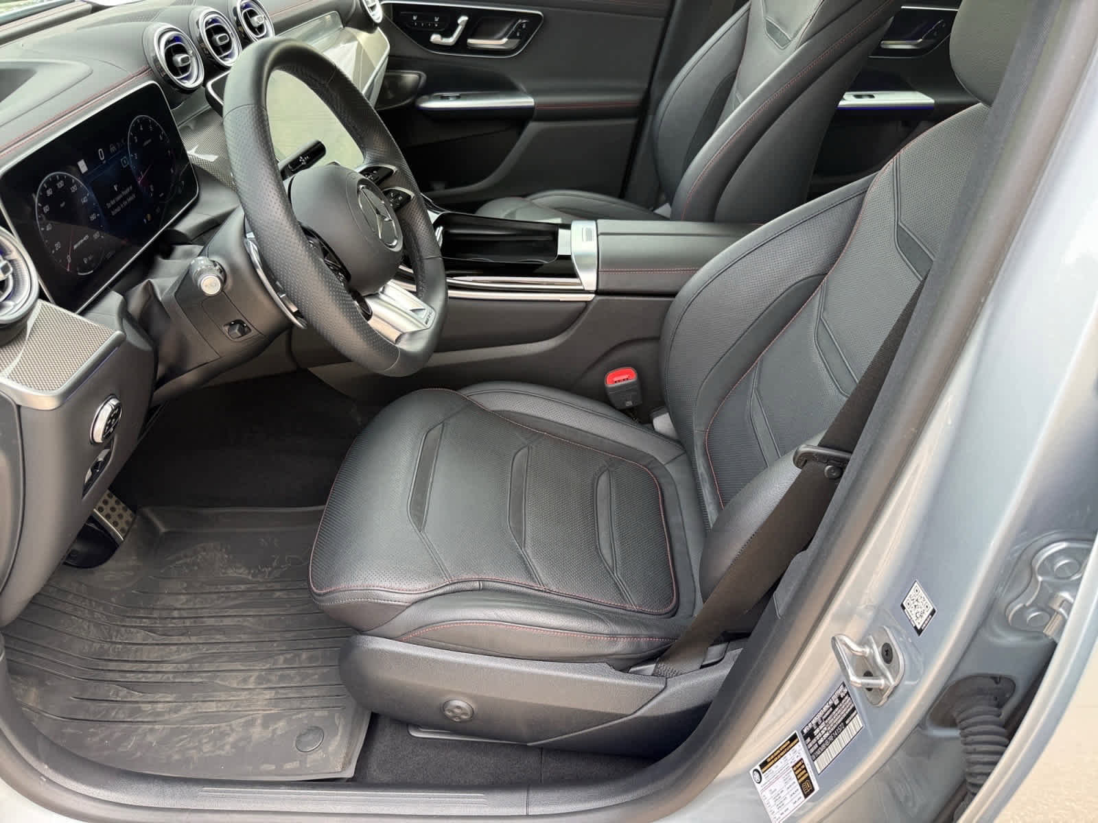 Certified 2024 Mercedes-Benz GLC 43 AMG 4MATIC image 10