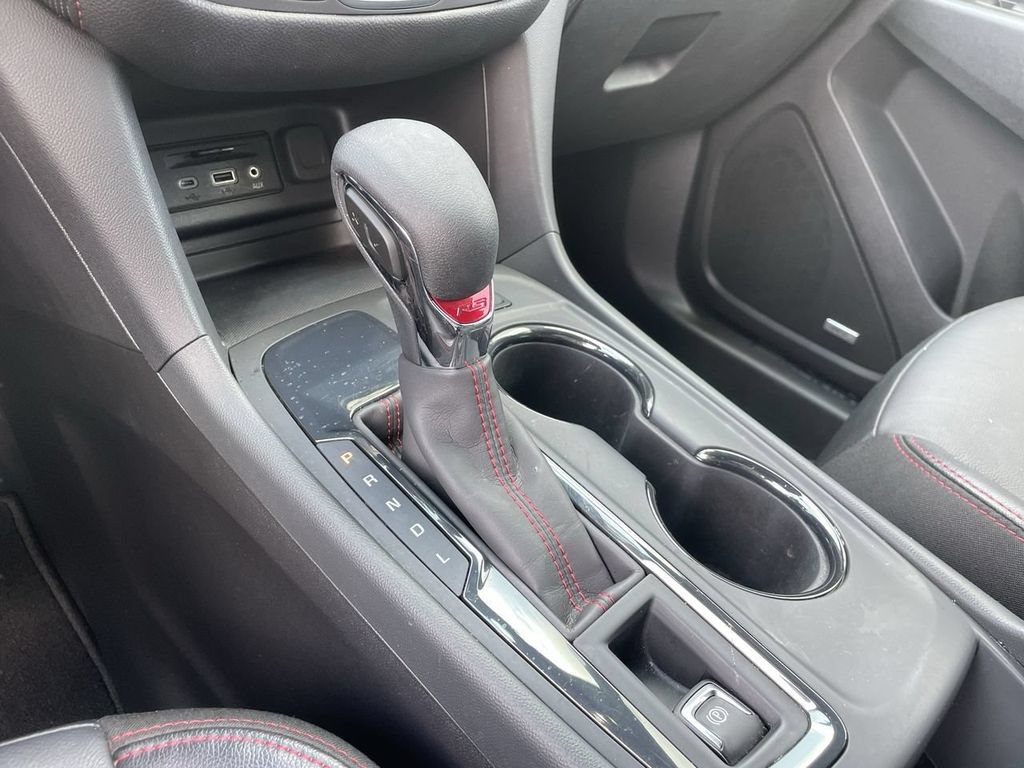 Used 2023 Chevrolet Equinox RS w/ RS Leather Package FWD image 29