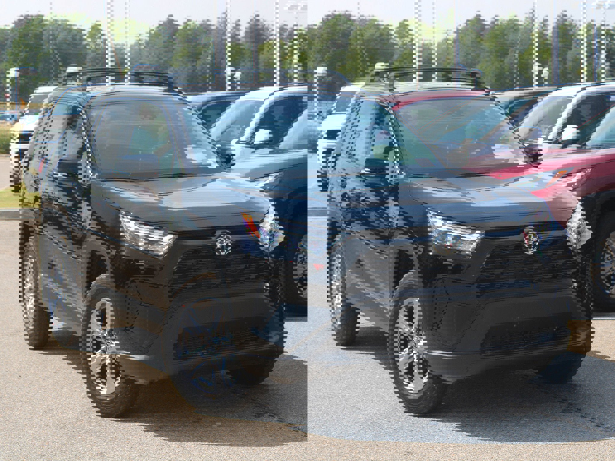 Used 2025 Toyota RAV4 XLE image 14