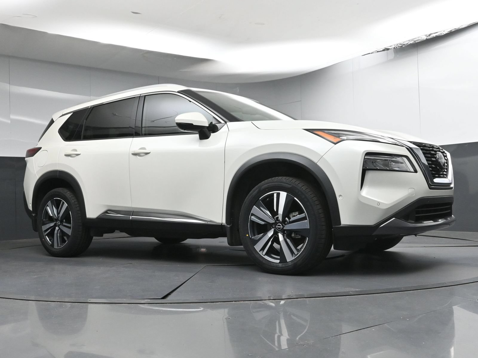 Certified 2023 Nissan Rogue SL w/ SL Premium Package AWD/4WD image 27