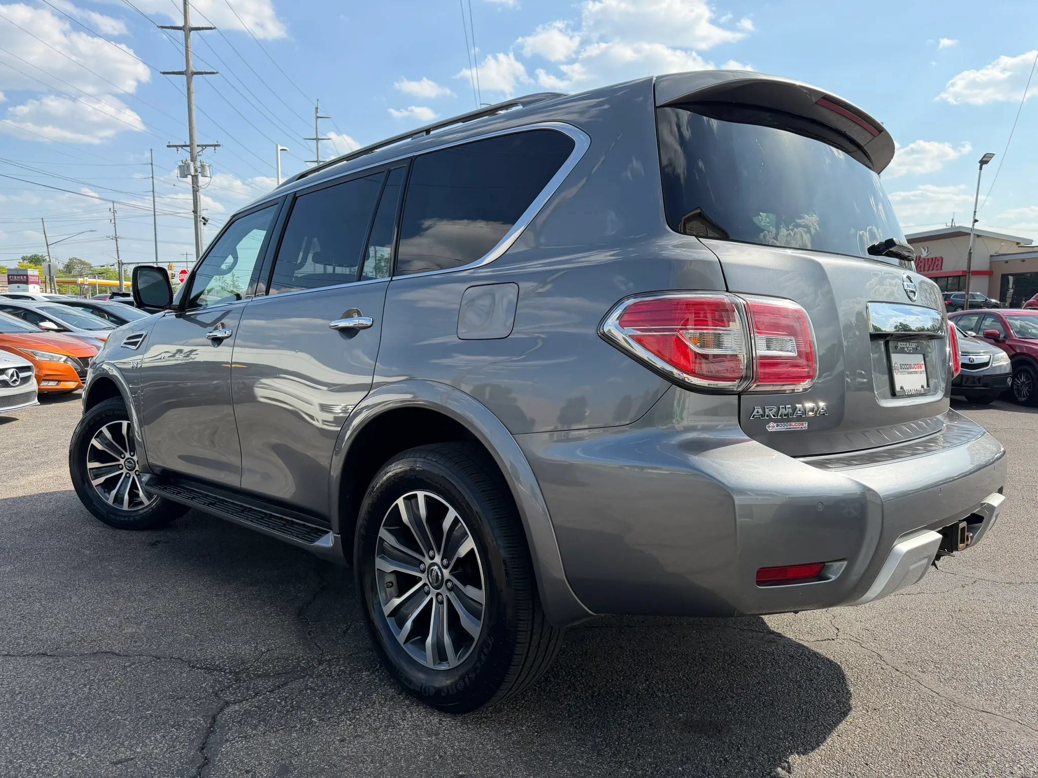 Used 2018 Nissan Armada SL w/ Moonroof Package AWD/4WD image 10