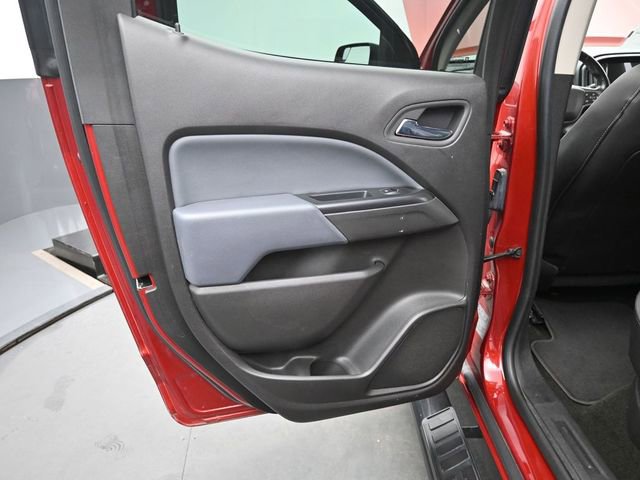Used 2016 Chevrolet Colorado Z71 image 14
