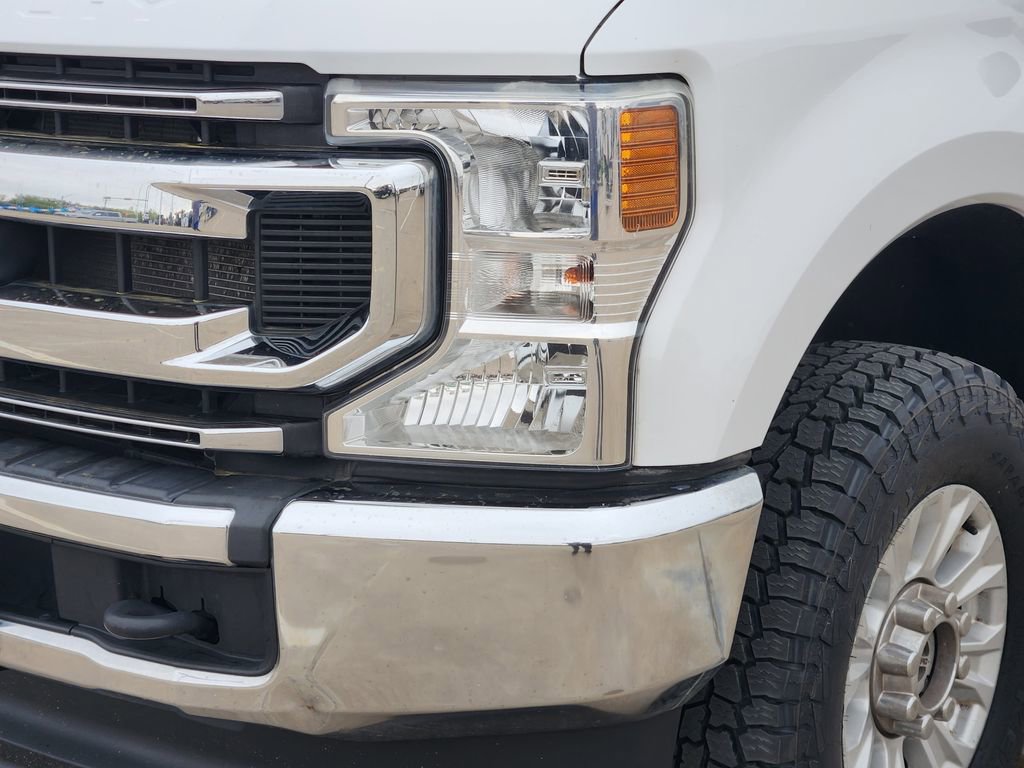 Used 2021 Ford F250 XLT w/ FX4 Off-Road Package AWD/4WD image 8