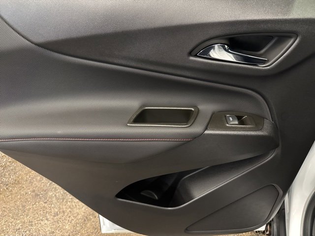 Used 2023 Chevrolet Equinox RS image 20